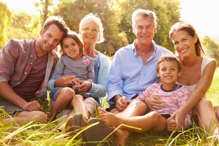 Les grands-parents ne meurent pas, ils vivent dans nos coeurs