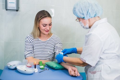 À quelle fréquence faut-il faire une analyse de sang ?