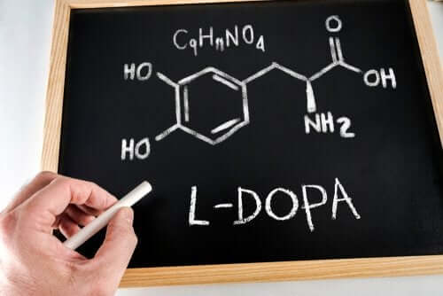 La lévodopa : à quoi sert-elle ?