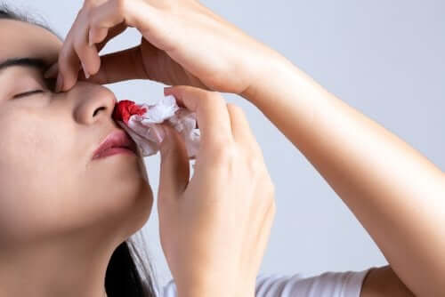Saignements de nez : 10 causes principales