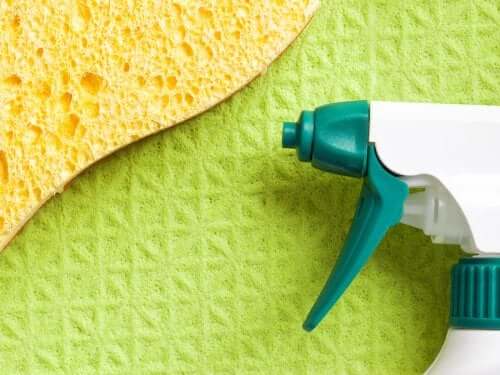 5 formules pour faire des produits nettoyants écologiques