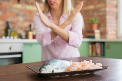 Allergie aux fruits de mer : symptômes, complications et traitement