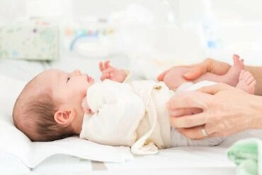 Luxation congénitale de la hanche chez le bébé