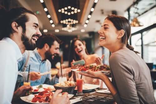 Pourquoi mangeons-nous sans avoir faim ?
