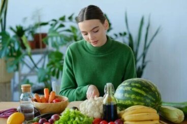 Pourquoi est-il important de manger des fruits et légumes selon l'OMS ?