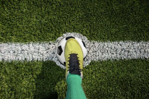 Comment bien choisir les chaussures de football pour éviter des blessures ?