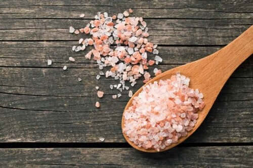 Sel rose de l'Himalaya : les bienfaits que vous ne connaissiez pas
