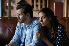 Mon partenaire souffre d'anxiété : comment l'aider ?