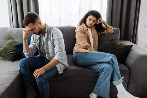 Amnésie relationnelle : mon partenaire oublie des choses importantes