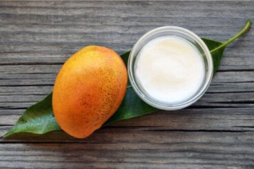 Beurre de mangue : utilisations et propriétés pour une peau hydratée