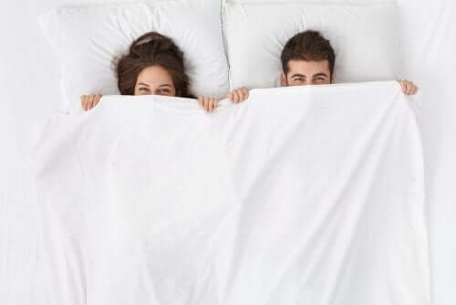Les 6 habitudes saines des couples heureux