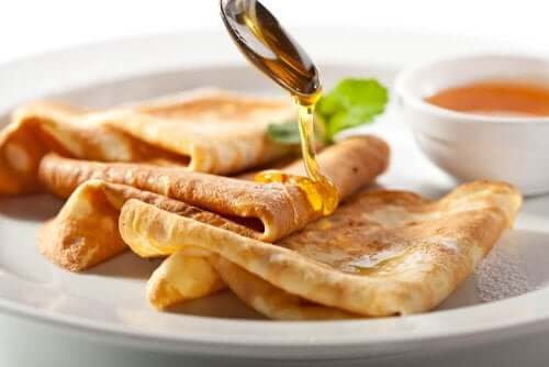 Découvrez ces délicieuses crêpes manioc et coco, sans gluten et sans lactose