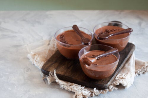Mousse au tofu et au chocolat, un dessert « fitness » que vous aimerez goûter