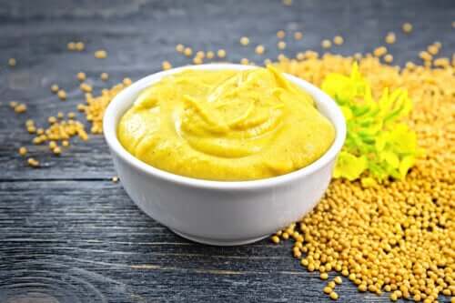 Feuilles de moutarde : valeur nutritive et bienfaits pour la santé