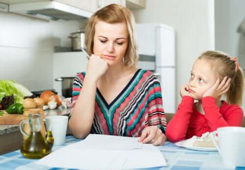 Les erreurs parentales qui forment des jeunes et des adultes égoïstes