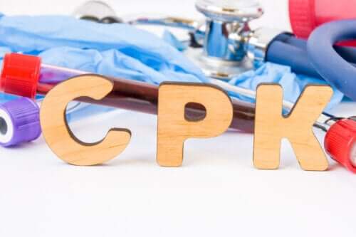 Créatine phosphokinase : les valeurs normales et les facteurs qui l'altèrent