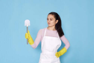 Découvrez comment nettoyer et désinfecter les ustensiles de nettoyage ?