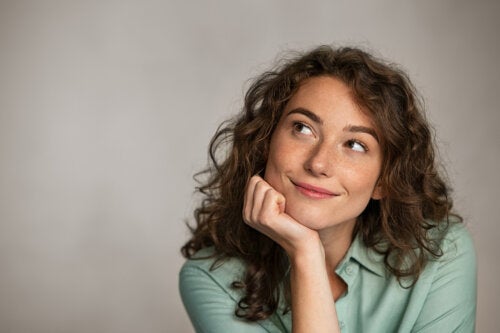 5 caractéristiques d'une personne réfléchie