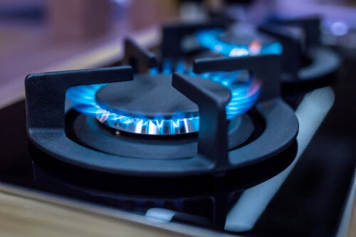 Les cuisinières à gaz devraient-elles être réglementées ?