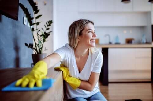 Comment le nettoyage aide-t-il à réduire le stress ?