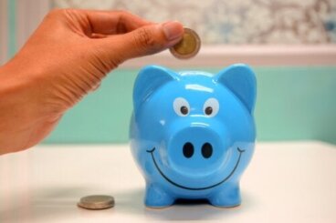 5 conseils pour gérer les dépenses mensuelles du ménage et économiser sans s'en apercevoir